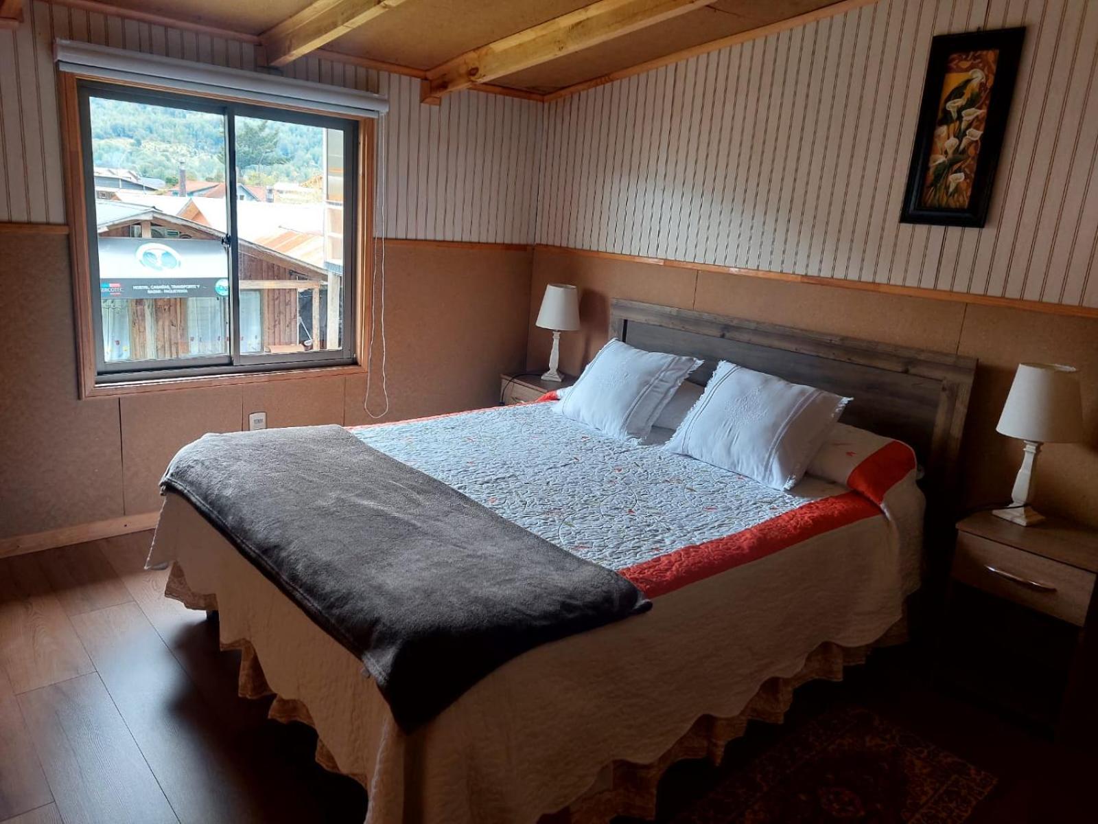 פוארטו פויוואפי Hostal Y Cabanas Ventisquero מראה חיצוני תמונה
