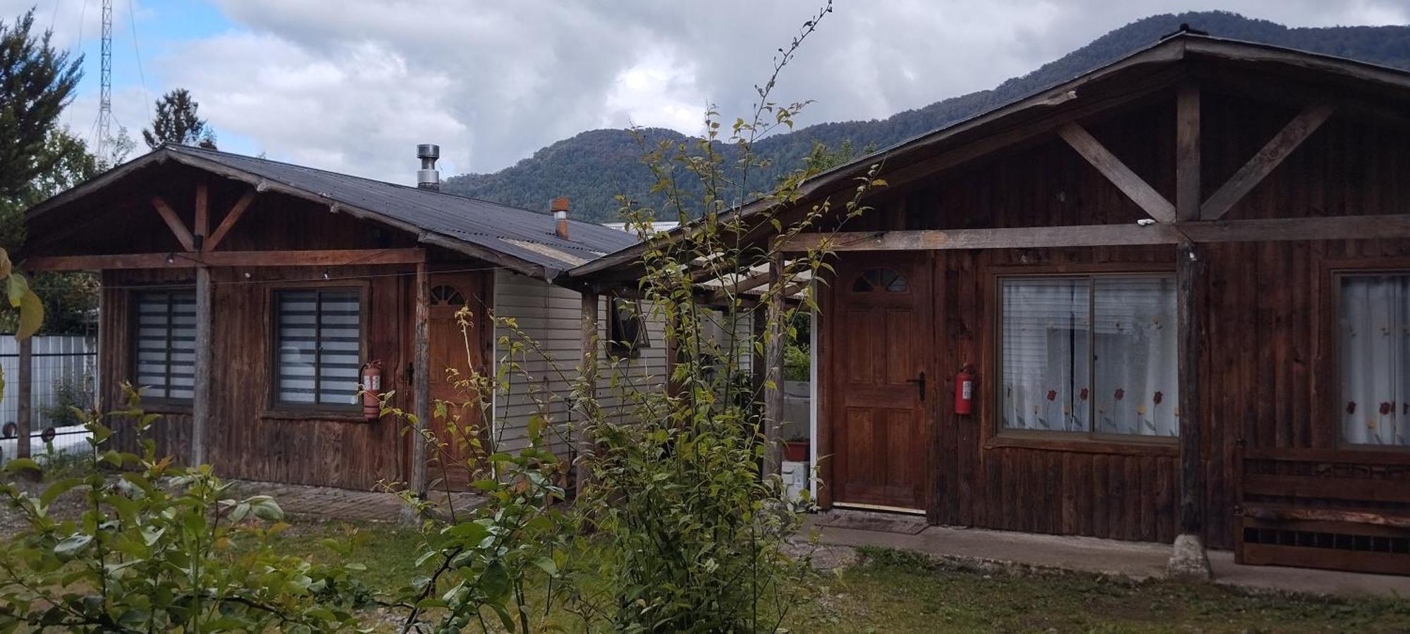 פוארטו פויוואפי Hostal Y Cabanas Ventisquero מראה חיצוני תמונה